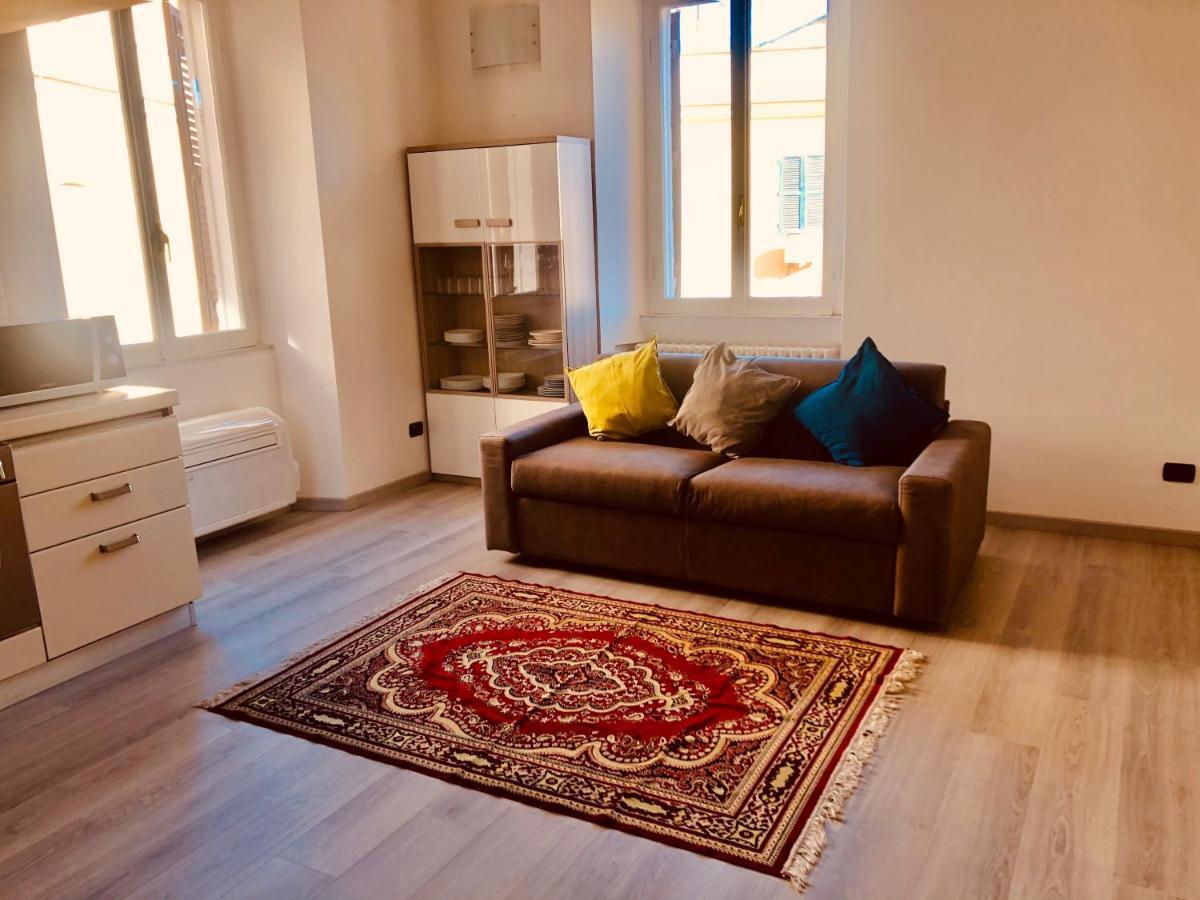 Heart Of Rome Vatican Deluxe New Apartment 1Gb Wifi Bagian luar foto